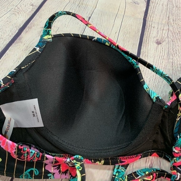 NWOT Shade & Shore Bikini Top 38B - Picture 12 of 15